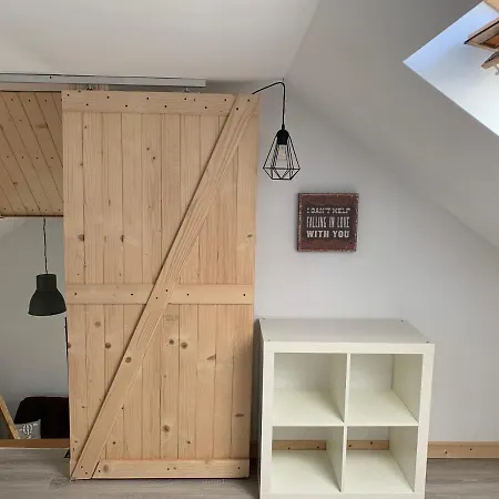 Uroczy Dom Na Mazurach Jezioro Dybowskie Hébergement de vacances *